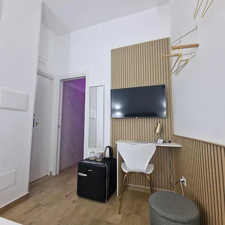 Ventre Luxury בית הארחה 3*