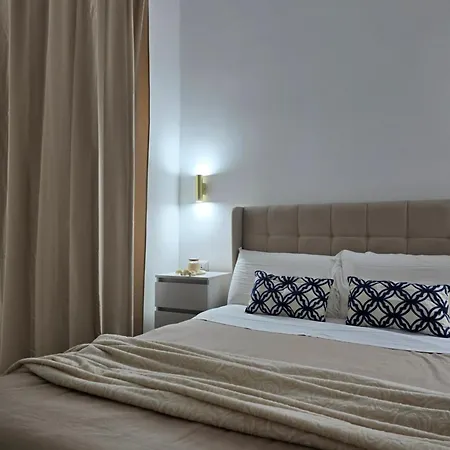 Ventre Luxury * Naples